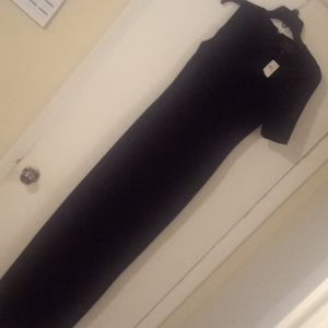 Ann Taylor long formal black dress. Single short sleeve. Size 2T. Very long.